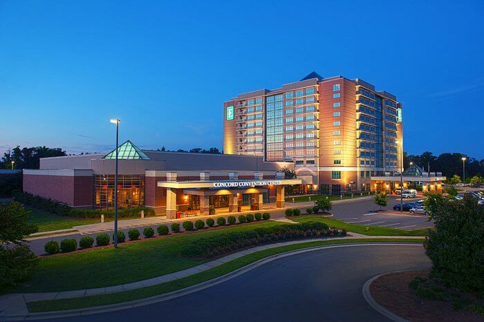 Embassy Suites Charlotte/Concord Golf Resort and Spa Photo